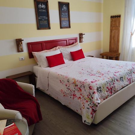 La Bicicletta Rooms Cremona Buitenkant foto